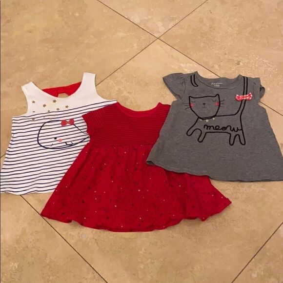 Bundle of Tops   - Picture 1 of 5